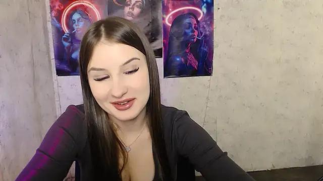  MiaAngell online show from 10/17/25, 12:30