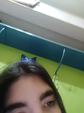 Snapshot of bbabyclauu chatting on 03/05/25, 01:31 bbabyclauu online show from 03/05/25, 01:31