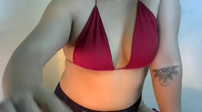 Snapshot of rosay_rosee chatting on 02/22/25, 03:25 rosay rosee online show from 02/22/25, 03:25