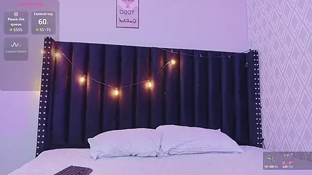 innocenthazel online show from 10/09/25, 12:30