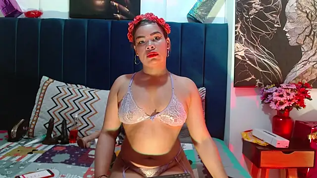 Snapshot of Mariana_star1 chatting on 10/08/25, 04:43 Mariana star1 online show from 10/08/25, 04:43