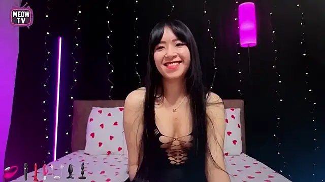 miyakimi0101 online show from 05/06/26, 12:41