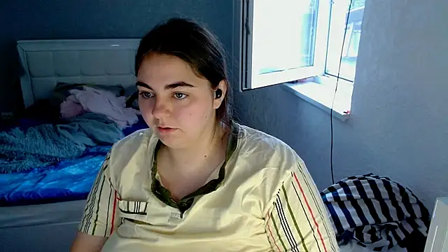 Snapshot of kitsune_8 chatting on 07/19/26, 03:21 kitsune 8 online show from 07/19/26, 03:21