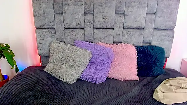 skinny bigcock02 online show from 02/25/25, 07:36