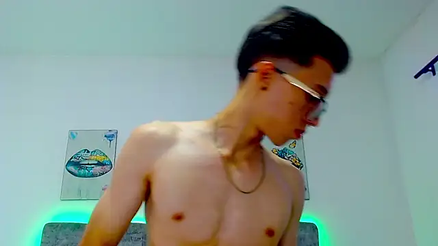 skinny bigcock02 online show from 03/01/25, 10:42