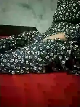 sharnjit299 online show from 11/07/25, 04:51