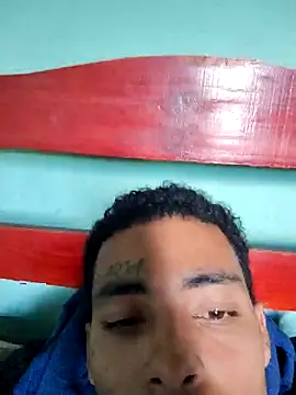 Snapshot of vertin07 chatting on 10/20/25, 06:08 vertin07 online show from 10/20/25, 06:08