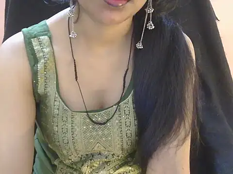 Cute Pihu01 online show from 06/02/26, 08:11