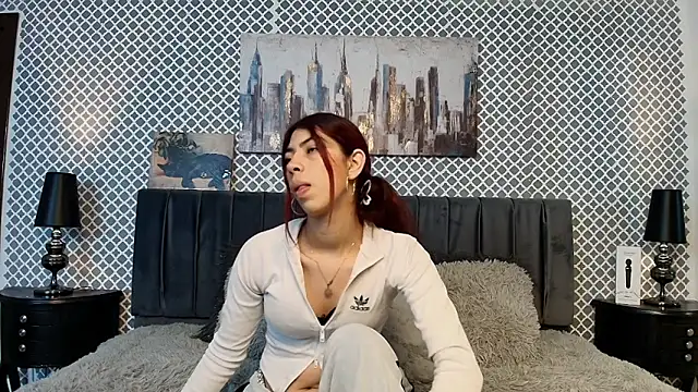 Snapshot of Cassie_bloom chatting on 03/14/25, 03:15 Cassie bloom online show from 03/14/25, 03:15