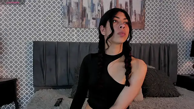 Snapshot of Cassie_bloom chatting on 10/30/25, 07:58 Cassie bloom online show from 10/30/25, 07:58