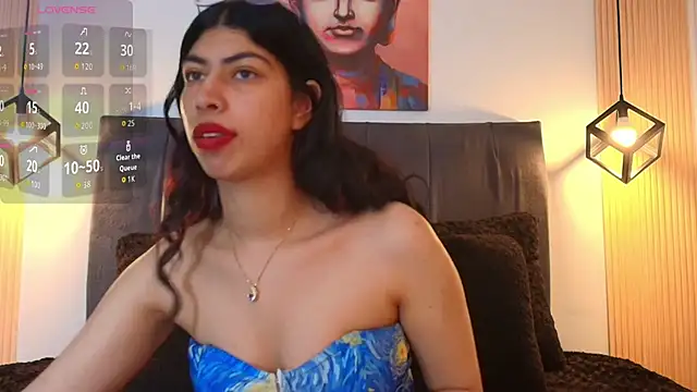 Snapshot of Cassie_bloom chatting on 11/29/25, 08:12 Cassie bloom online show from 11/29/25, 08:12