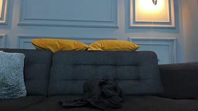 BridgitteBia online show from 03/03/25, 11:24