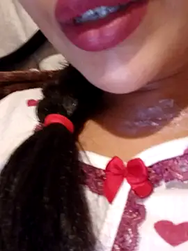 Sexlove1xo online show from 11/12/25, 02:50