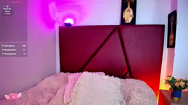 Lexi Howard  online show from 06/13/26, 05:33