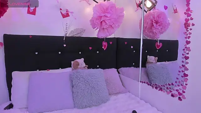 Snapshot of Anniie__Evans chatting on 03/02/26, 04:03 Anniie Evans online show from 03/02/26, 04:03