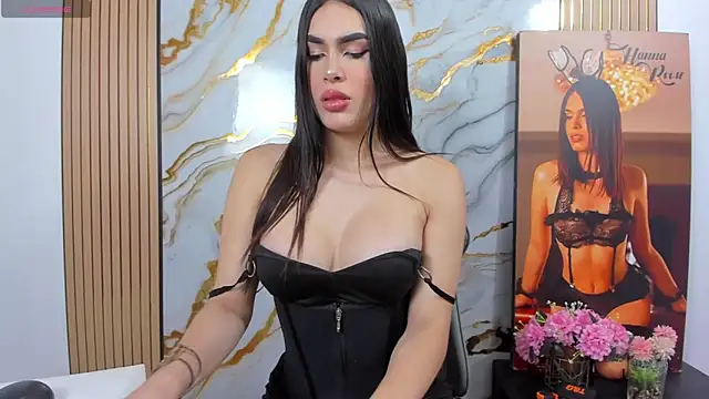 Hannaroosseee online show from 04/22/26, 06:53