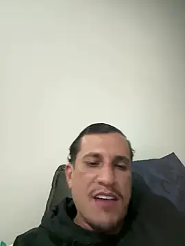 Snapshot of hekitor chatting on 02/19/26, 03:02 hekitor online show from 02/19/26, 03:02