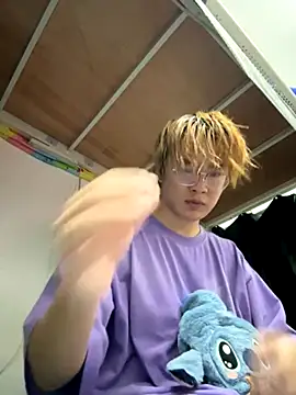 Snapshot of Anson0722 chatting on 10/29/25, 03:14 Anson0722 online show from 10/29/25, 03:14