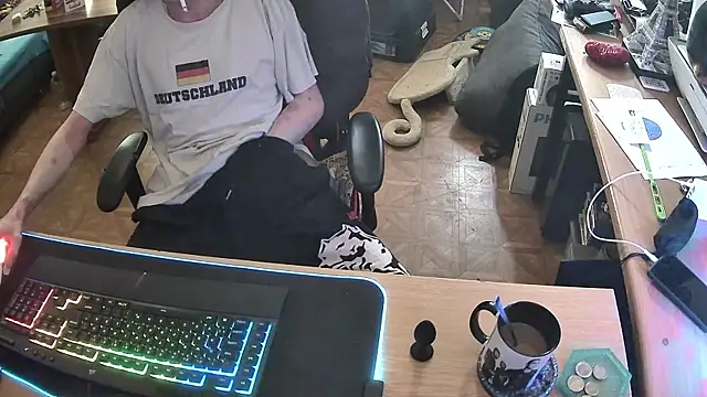 Snapshot of DerGeileLoveboy chatting on 03/09/26, 07:56 DerGeileLoveboy online show from 03/09/26, 07:56