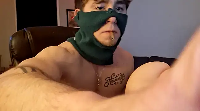 Snapshot of JCstrings chatting on 02/21/25, 08:18 JCstrings online show from 02/21/25, 08:18