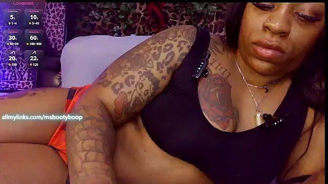 MsBootyBoop online show from 05/10/26, 10:37