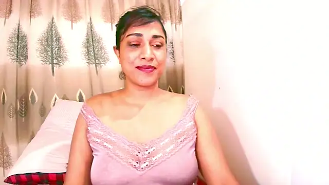 Indian Erotic69 online show from 06/05/26, 06:52