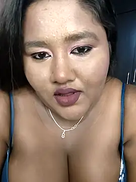 horny diana online show from 06/22/26, 05:54