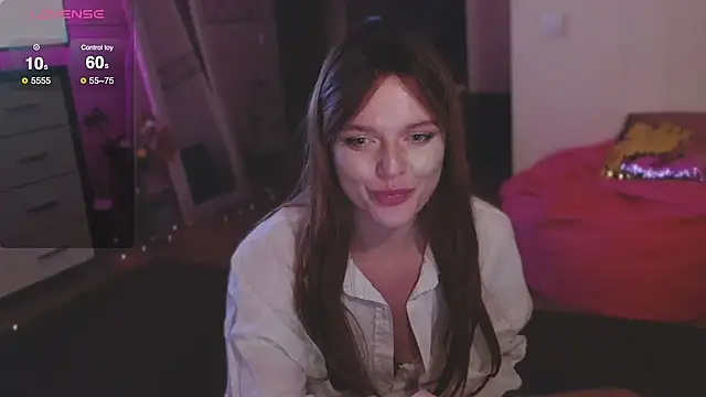 CherryRed Girl online show from 02/22/25, 01:33