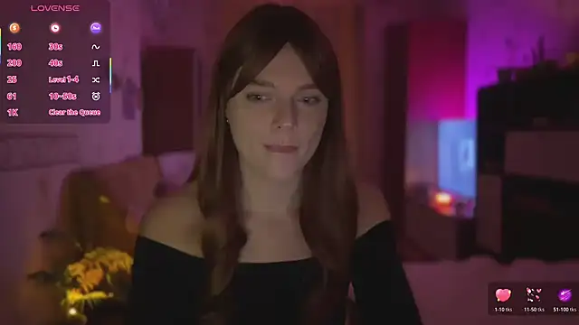 CherryRed Girl online show from 11/30/25, 08:35