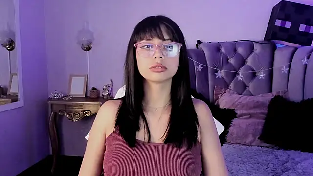 Seren Bleck online show from 10/22/25, 02:56