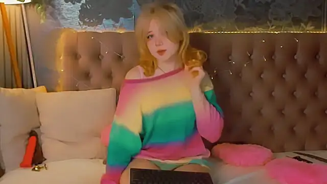 EmilyAngells online show from 03/02/26, 07:15