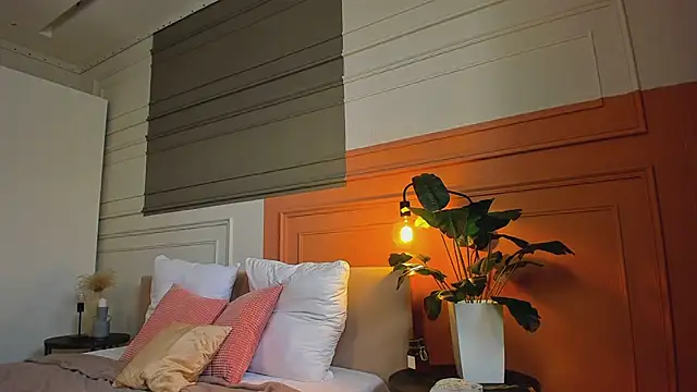 Snapshot of _BunnyDollStella_ chatting on 03/04/25, 04:17 BunnyDollStella online show from 03/04/25, 04:17