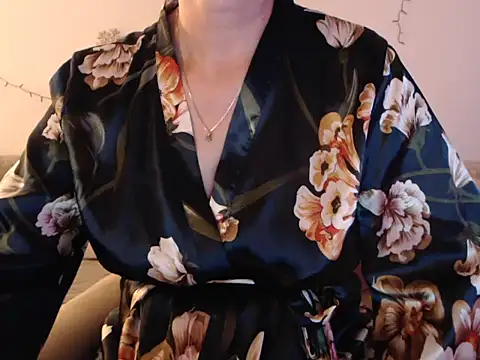 YourfantasyGiuly online show from 06/28/26, 04:18