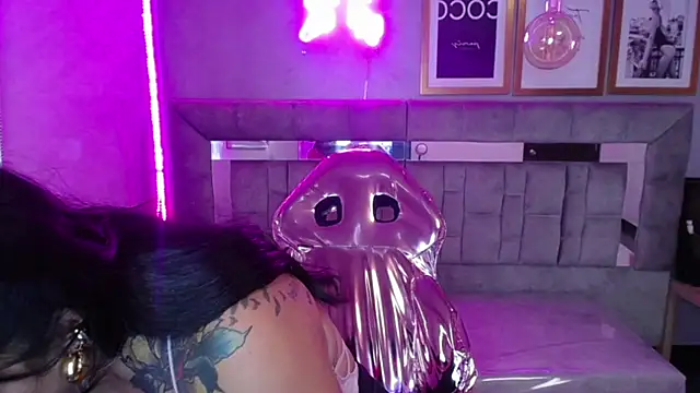 Isabella Collen v online show from 03/19/25, 06:44