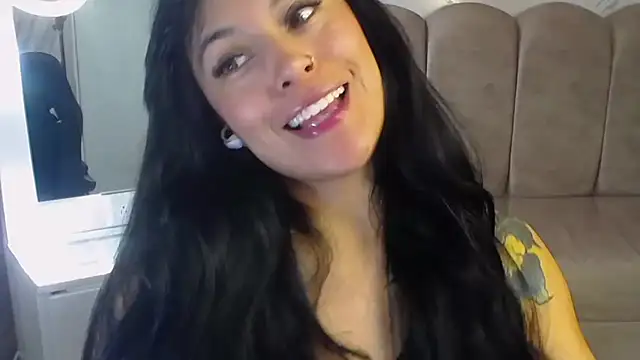 Isabella Collen v online show from 04/29/26, 05:41