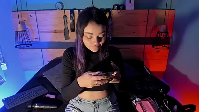 ChloeAllennn online show from 12/19/25, 12:01