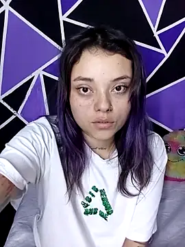 ChloeAllennn online show from 12/20/25, 12:01