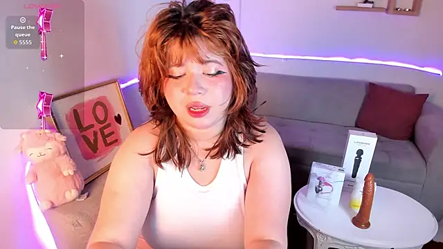 Snapshot of mari_caroley6 chatting on 10/22/25, 07:57 mari caroley6 online show from 10/22/25, 07:57