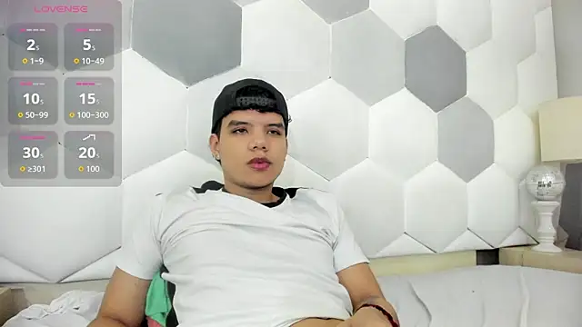 Axel Forte online show from 10/30/25, 01:01