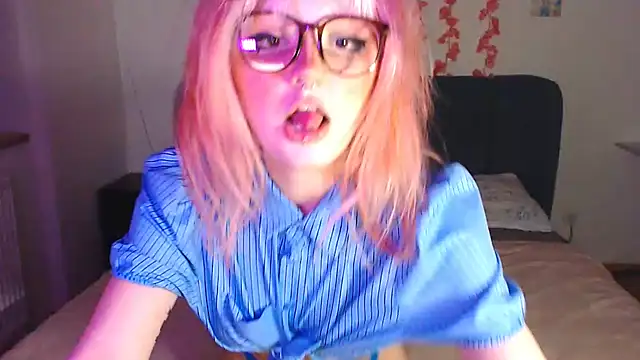 Snapshot of KimiSakura chatting on 02/19/26, 07:32 KimiSakura online show from 02/19/26, 07:32