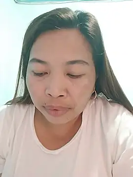 Snapshot of Sweet_fatty18 chatting on 06/30/26, 01:28 Sweet fatty18 online show from 06/30/26, 01:28