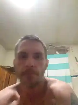 Snapshot of lambomusik chatting on 02/24/25, 05:22 lambomusik online show from 02/24/25, 05:22