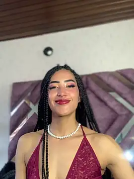 Snapshot of MichelleDiaz_Pink chatting on 02/22/25, 10:42 MichelleDiaz Pink online show from 02/22/25, 10:42