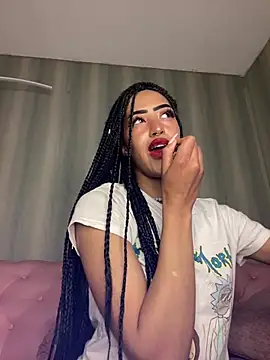 Snapshot of MichelleDiaz_Pink chatting on 03/15/25, 04:02 MichelleDiaz Pink online show from 03/15/25, 04:02