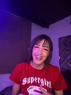 Snapshot of MichelleDiaz_Pink chatting on 09/22/25, 02:24 MichelleDiaz Pink online show from 09/22/25, 02:24