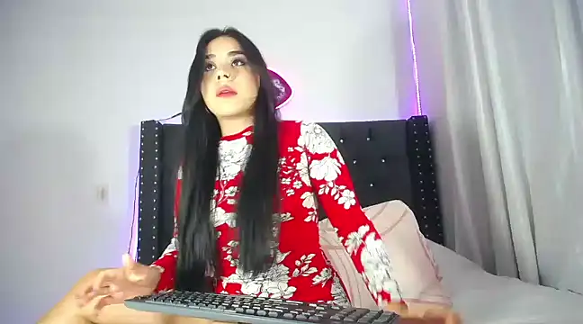 AprilHotty online show from 03/16/25, 10:31