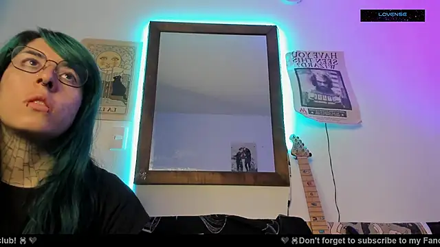 Hisato111 online show from 10/17/25, 12:30