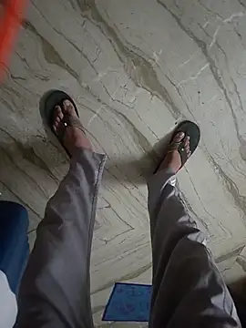 Delhi BoyBigcock online show from 11/11/25, 06:57