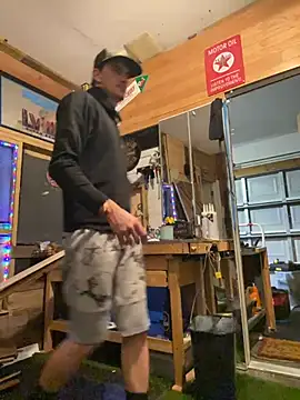 Polaroid White online show from 11/01/25, 03:58