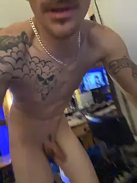 Polaroid White online show from 11/19/25, 10:48